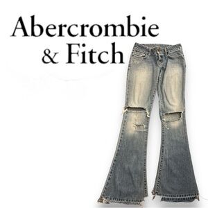 A&F | Distressed Jeans, size 0
